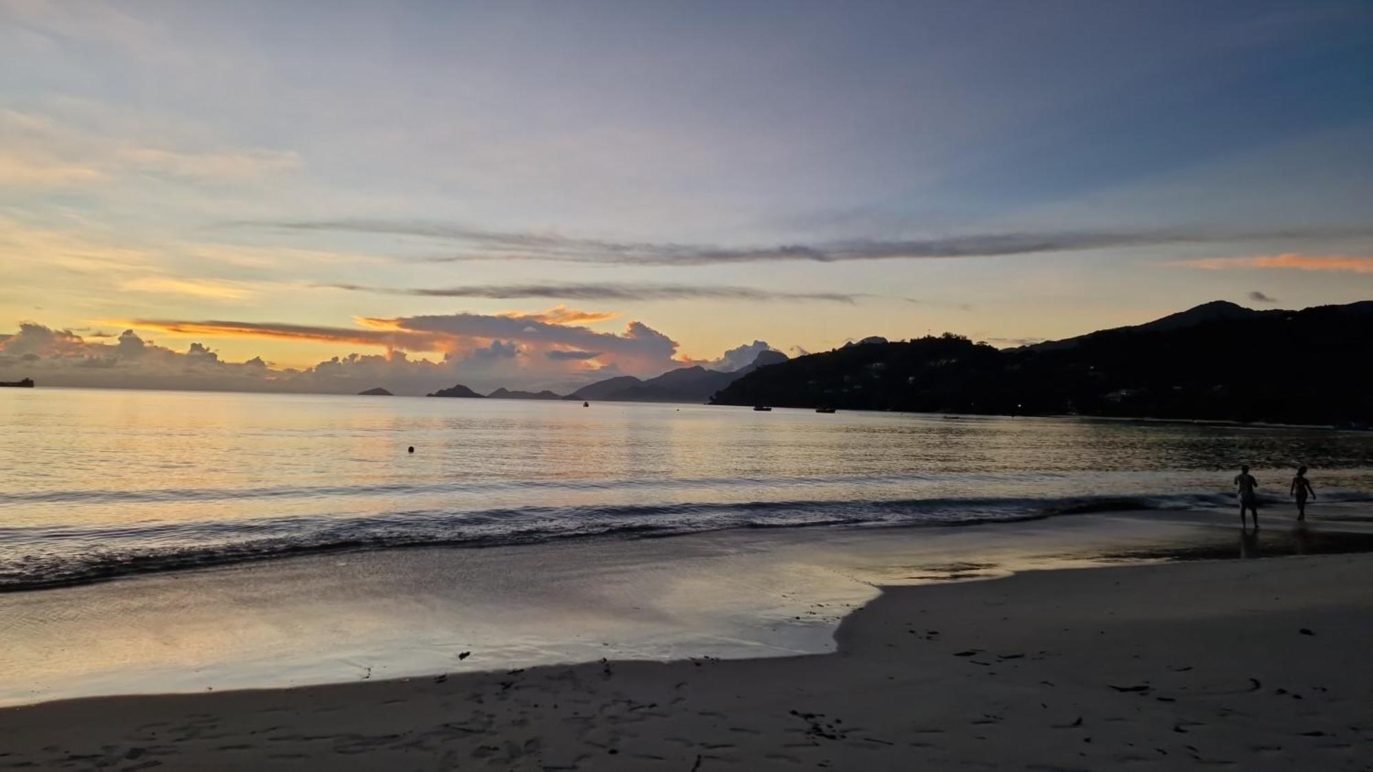 A Peace In Paradise * Anse Royale